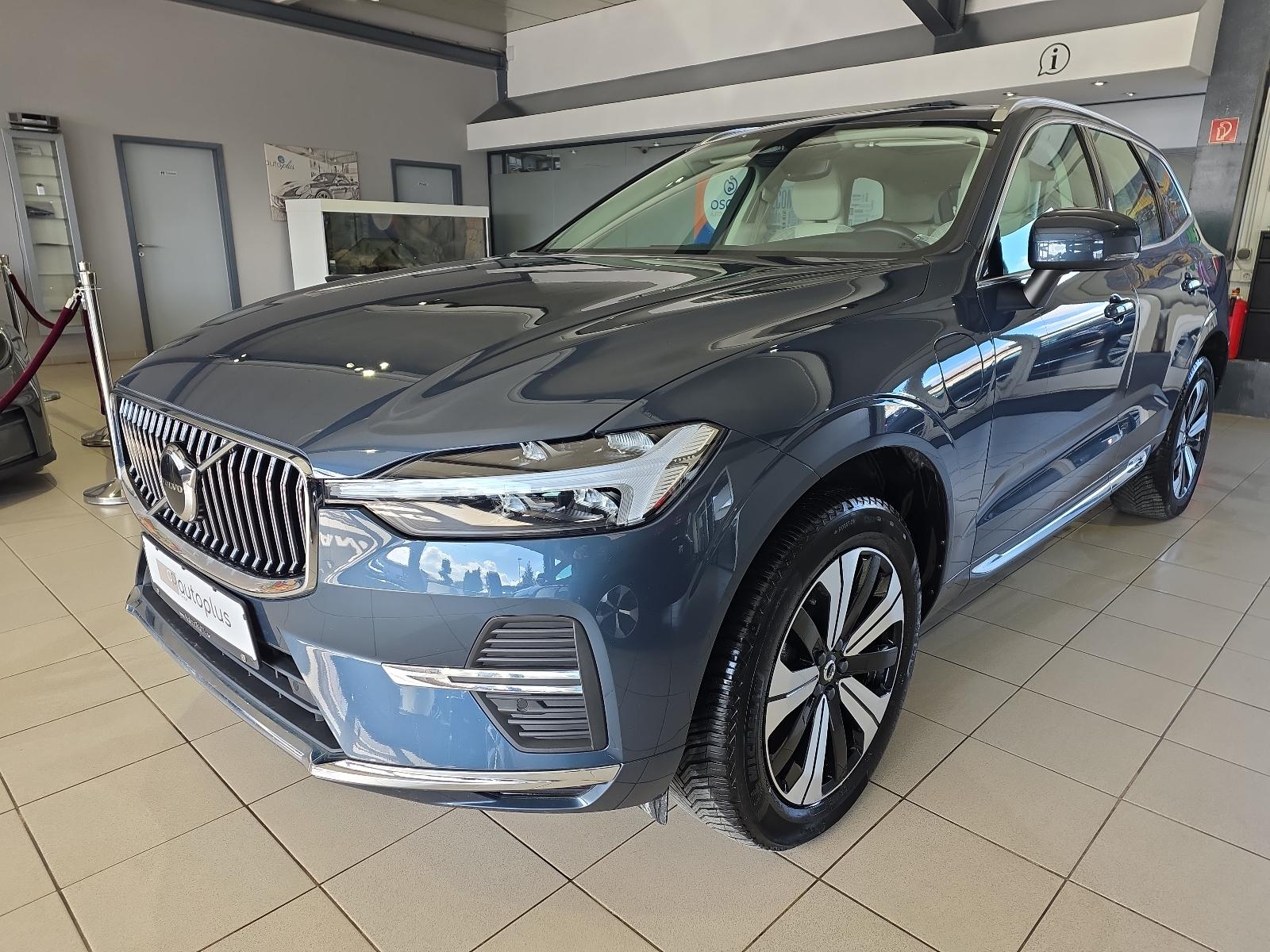 Volvo XC60 T6 Essential Recharge AWD Kamera WinterPkt