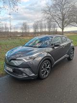 Toyota C-HR  VOLL !!! Mit neuem TÜV,  Feste Preis!  - Toyota Gebrauchtwagen in Hanau