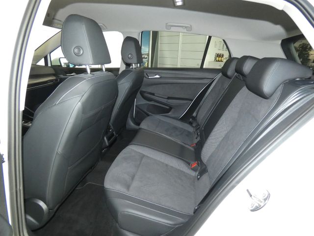 Golf 1.5 TSI eHybrid Style DSG AHK KAMERA MATRIX