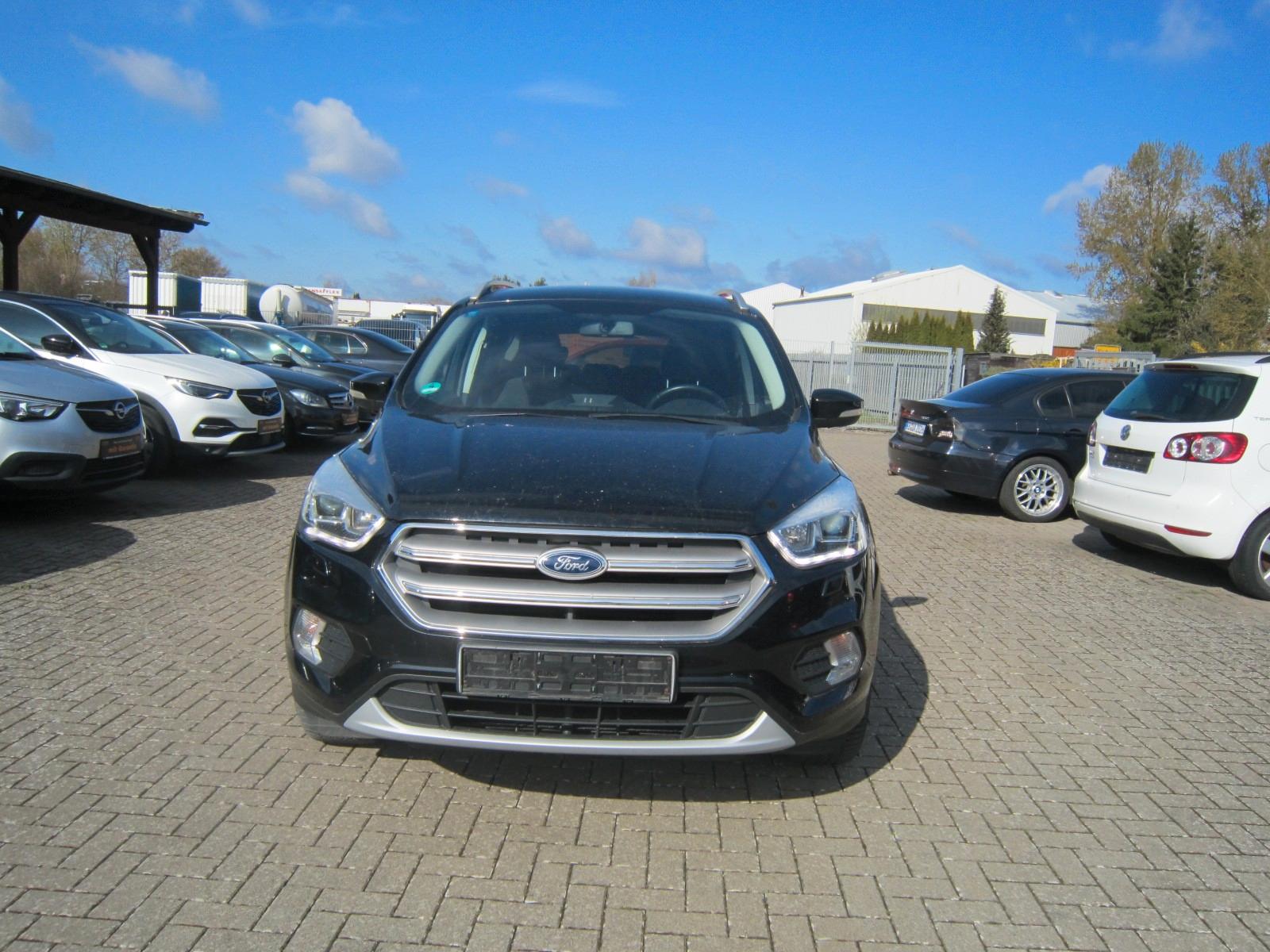 Ford Kuga Cool & Connect