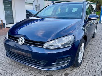 Volkswagen Golf - 5