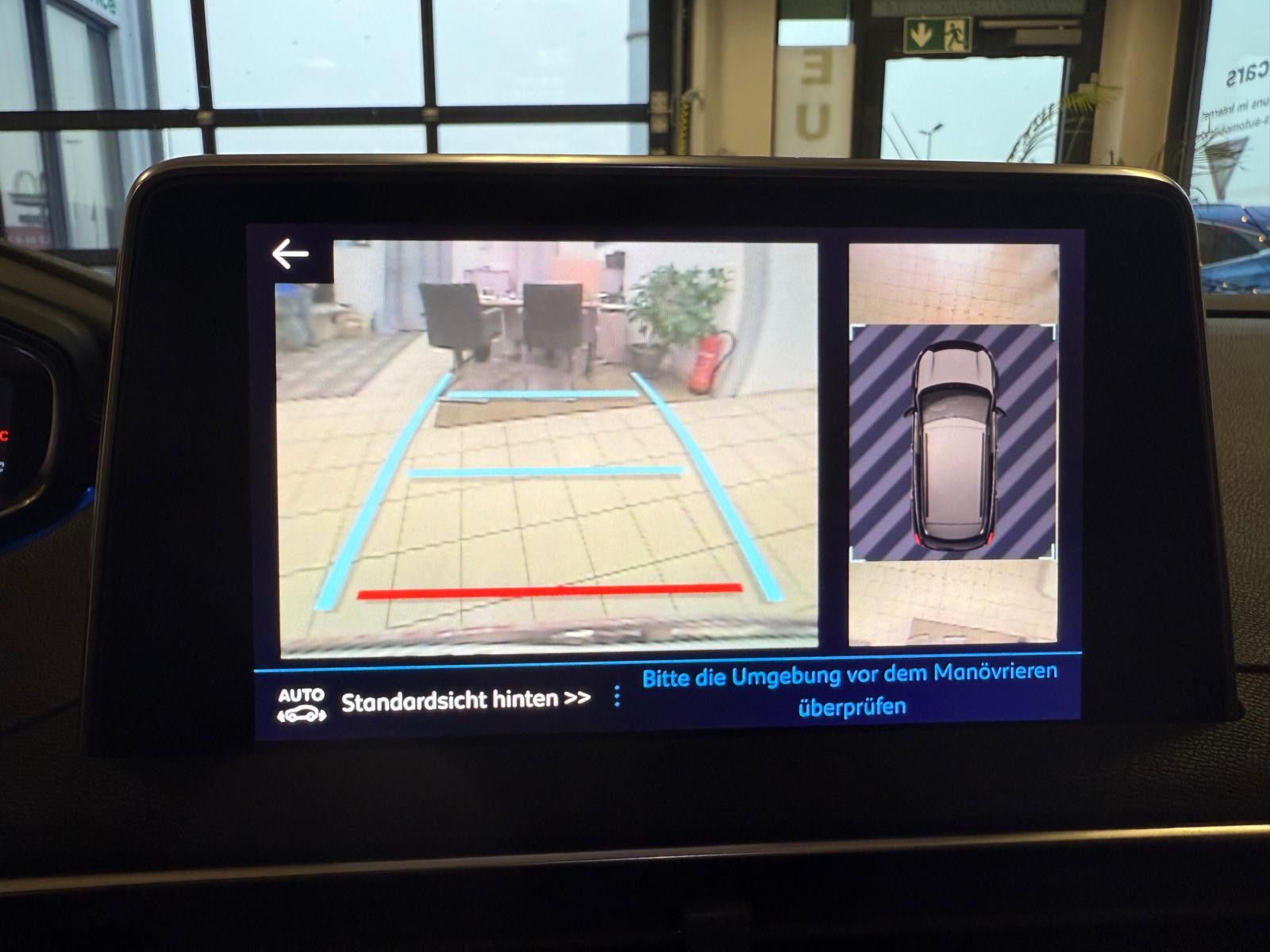 Fahrzeugabbildung Peugeot 3008 Allure  GT /SCHECKHEFT/ LED/AHK/ PANORAMA