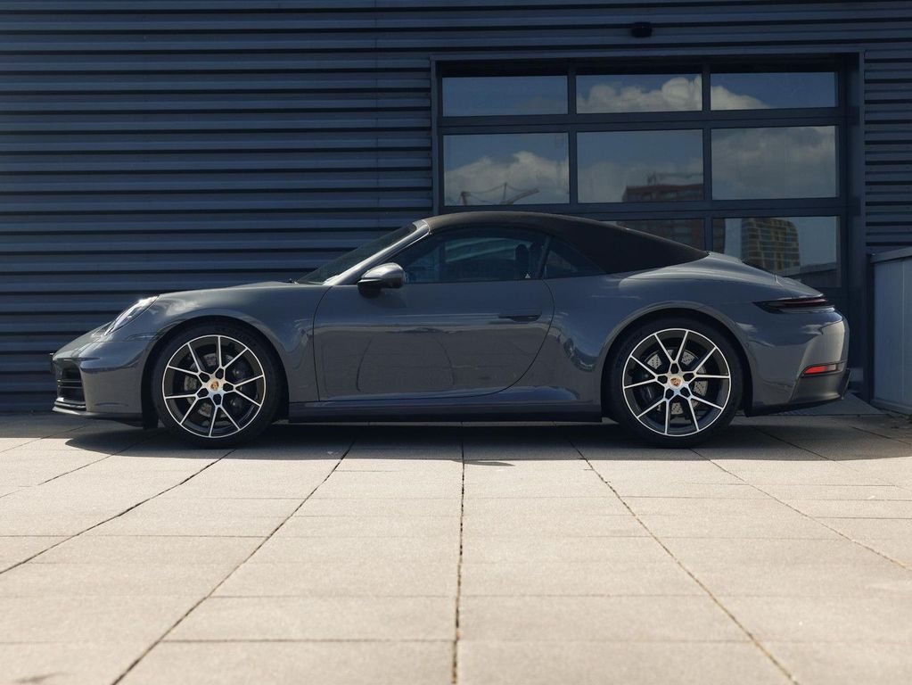 Porsche 992 — fotografia 2