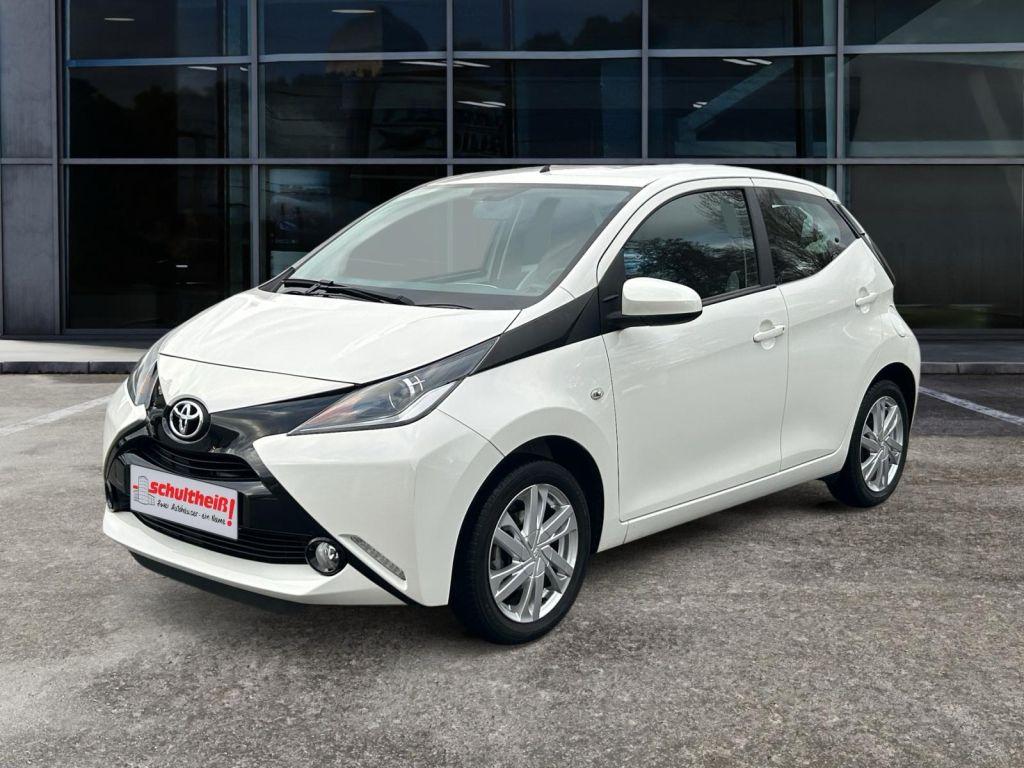 Toyota Aygo x-play touch