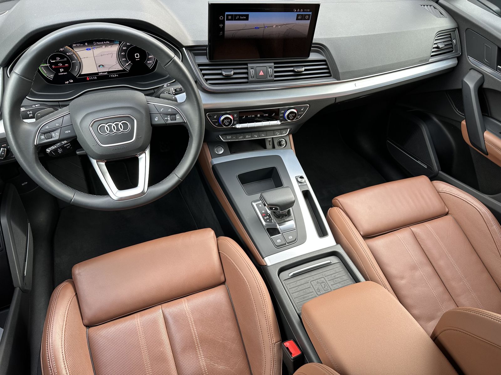 Fahrzeugabbildung Audi Q5 55 TFSIe Edition One NAV+LED+HUD+SHZ+B&O+360°