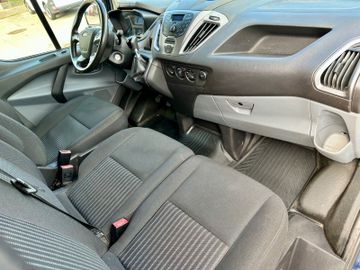 Ford Transit Custom - 11