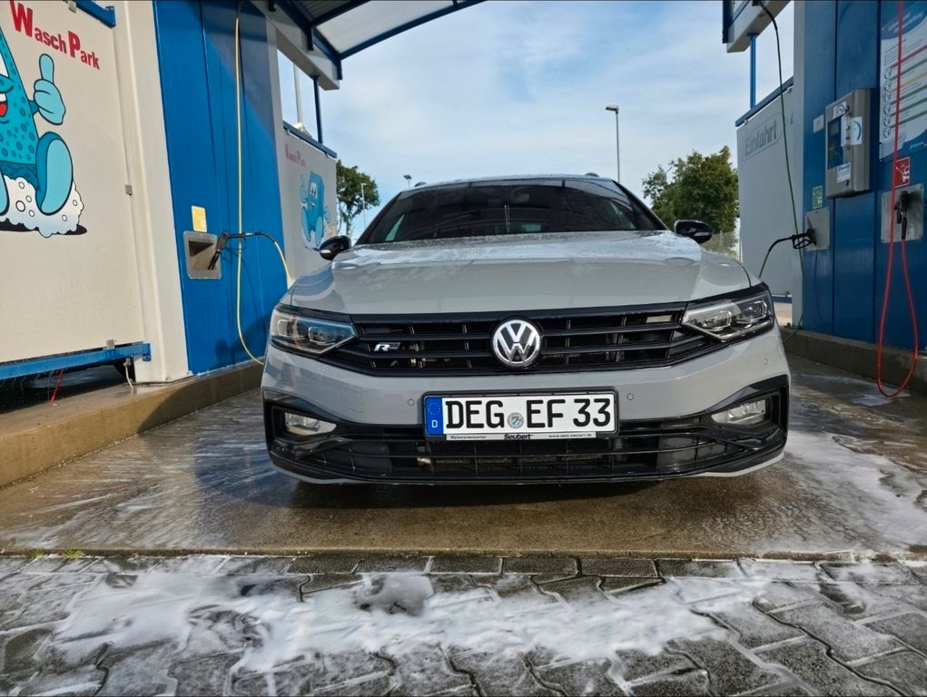 Image of Volkswagen Passat