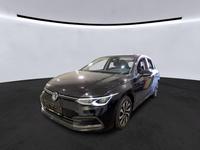 Volkswagen Golf VIII 2.0TDI Active DSG Pano AHK Matrix