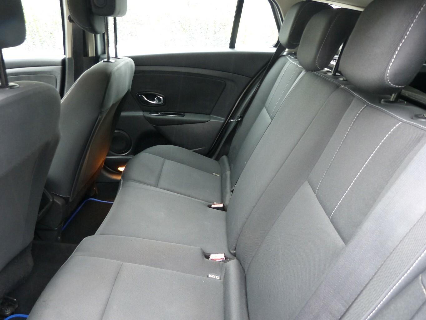 Renault Megane 2014 — photo 13