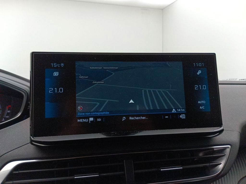 Fahrzeugabbildung Peugeot 5008 Allure 1.5D LED/NAVI/R´CAM/PDC/7-SITZ