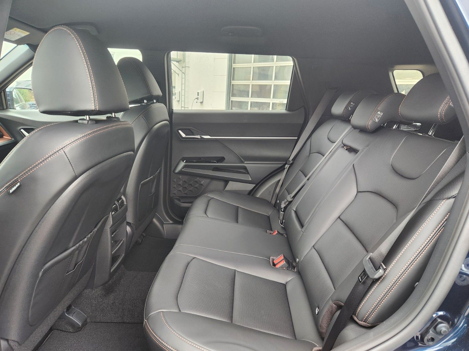 Fahrzeugabbildung KGM Torres Hybrid Essential Automatik 2WD