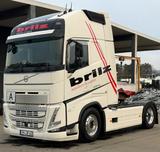Volvo FH 500 GLOBETROTTER XL - Volvo 4x4