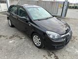 Opel Astra 1.8 ECOTEC Sport 103KW - Opel Astra aus 2006: Sport