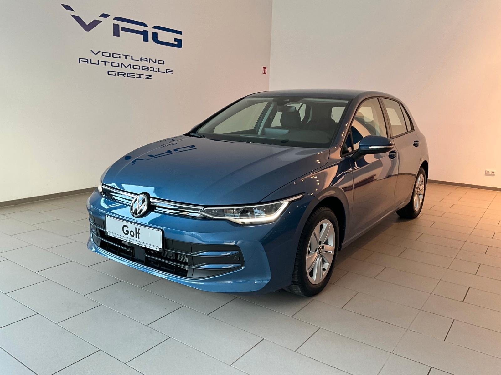 Volkswagen Golf Life , Navi, Kamera, Sitzhzg., ACC