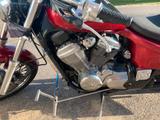 Honda shadow VT 600 - HONDA CHOPPER SHADOW VT 600