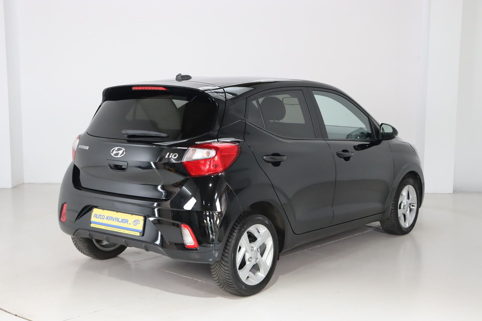 Fahrzeugabbildung Hyundai i10 * DAB * Navi * Lenkradhzg. * Rückfahrk.