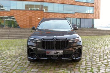 BMW X7 - 2
