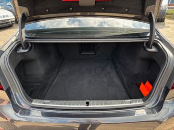 BMW 740 - 11