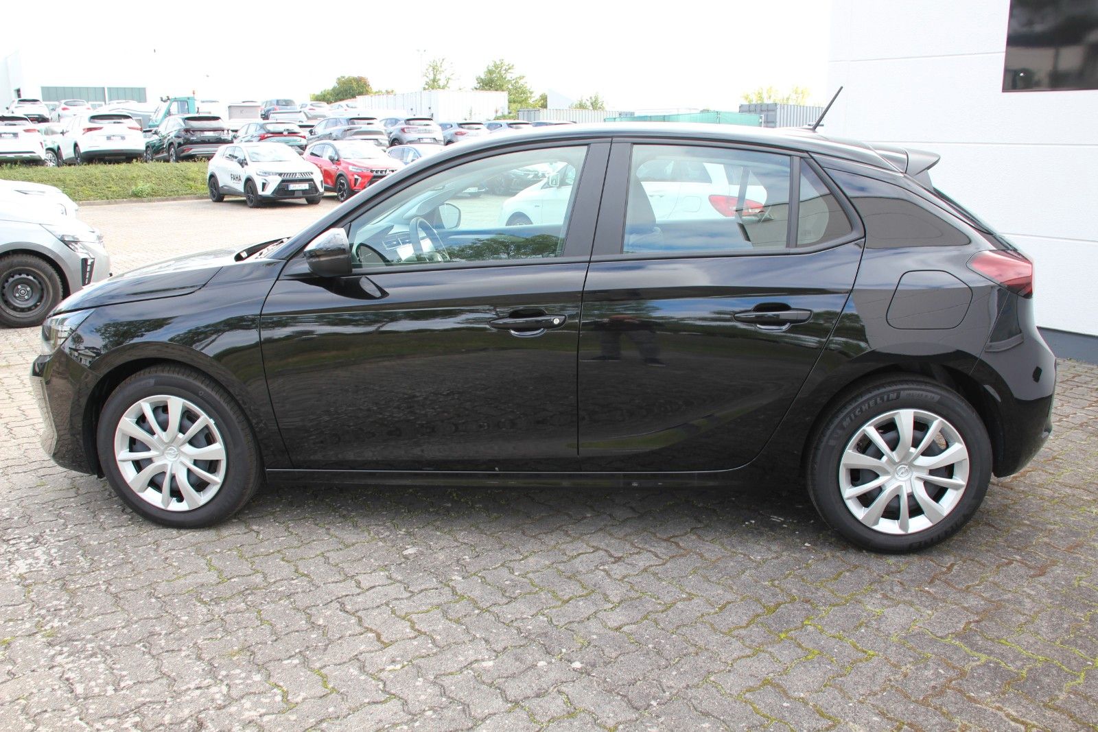 Fahrzeugabbildung Opel Corsa F Edition