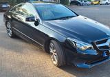 Mercedes-Benz E 320 Autom. - - Mercedes-Benz E 320 mit Benzin-Antrieb