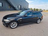 BMW E91 320d Touring  - BMW 320: D E91