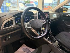 VW T-Roc 1.5 TSI Style DSG LED ACC NAVI AHK MASSAGE