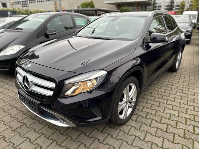 Mercedes-Benz GLA 220 GLA -Klasse GLA 220 CDI / d 4Matic