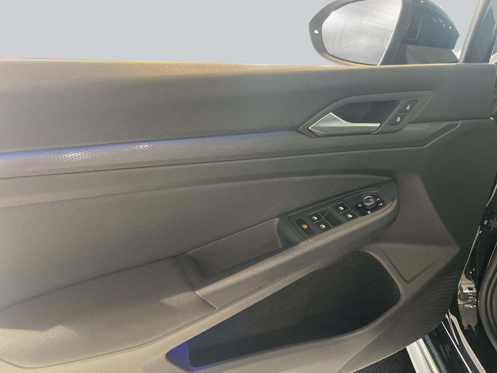 Volkswagen Golf VIII GTI 2.0 TSI OPF DSG RFK/NAV/, миниатюра 19