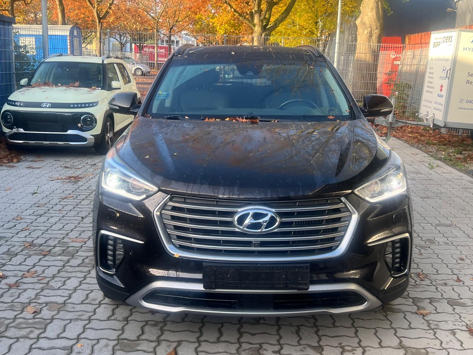 Hyundai Grand Santa Fe