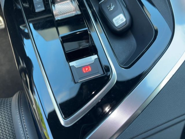 Foto Nummer 19: PEUGEOT 3008