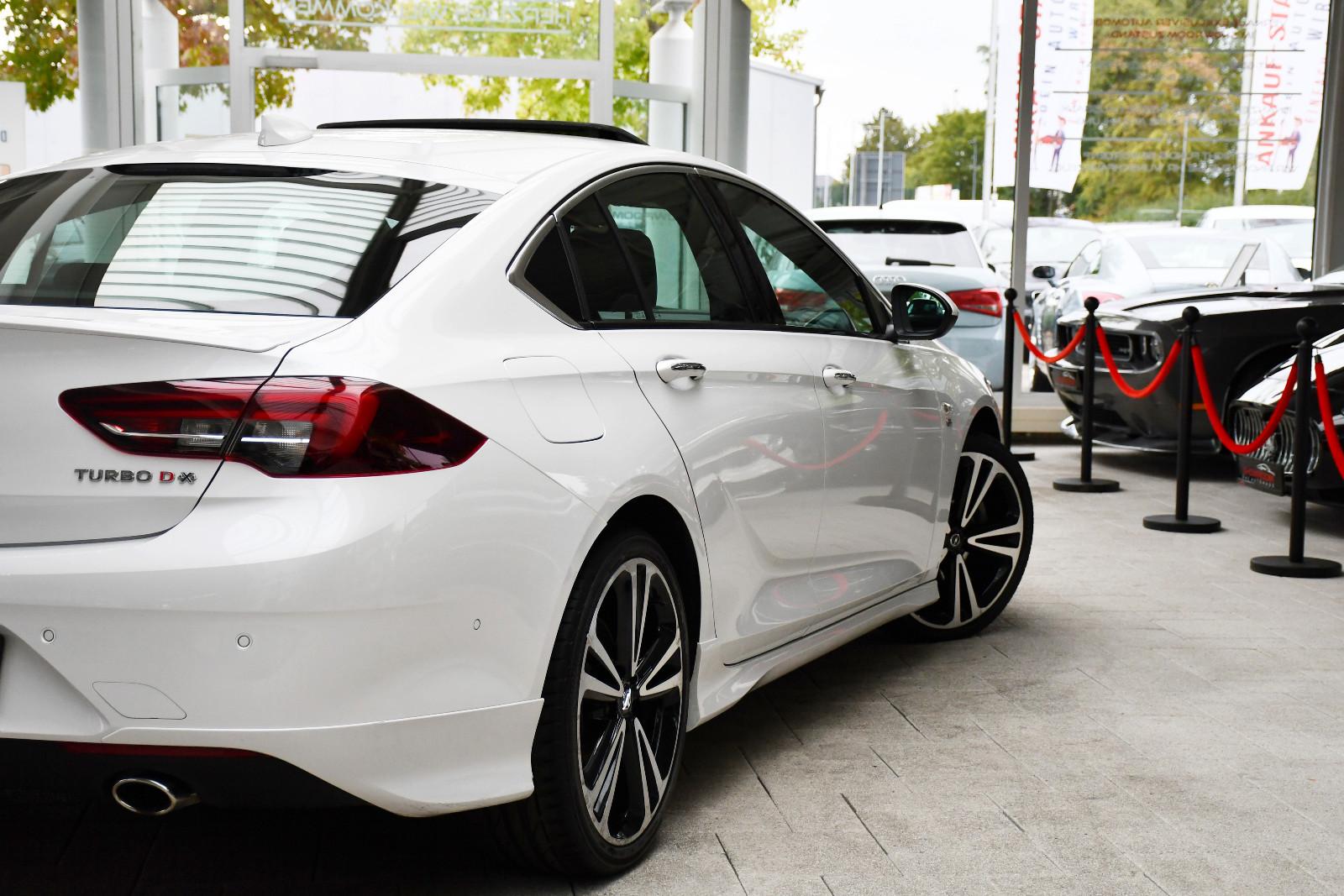 Opel Insignia B Grand Sport Innovation 4x4 OPC Ahk