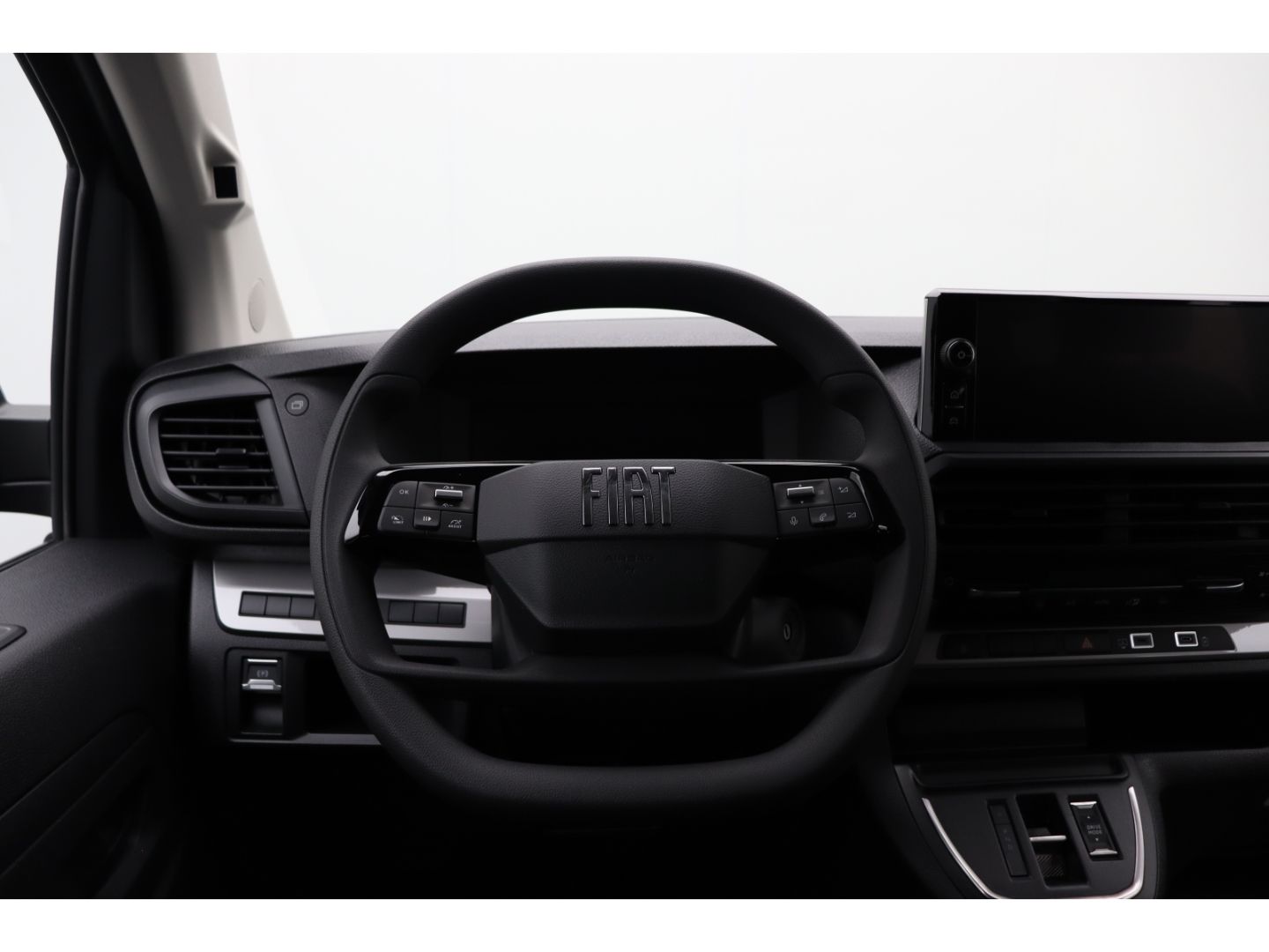 Fahrzeugabbildung Fiat Ulysse series 4 Scudo Kombi L2 Diesel 180PS Auto