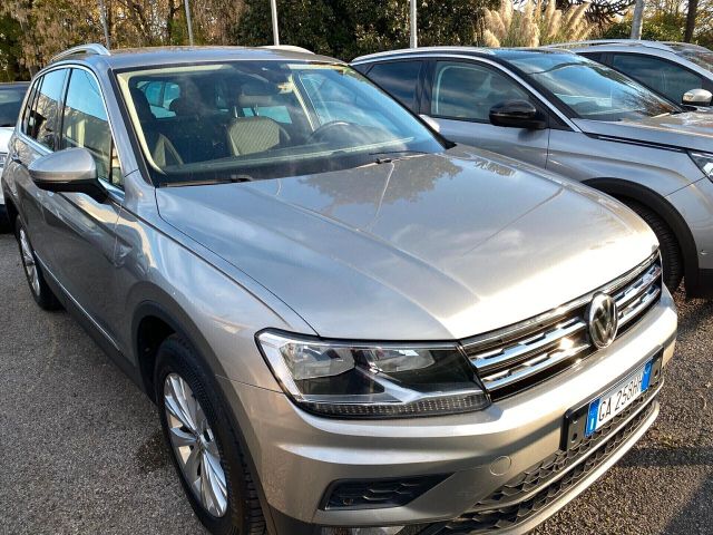 Volkswagen Tiguan 2.0 TDI SCR DSG Business BlueM