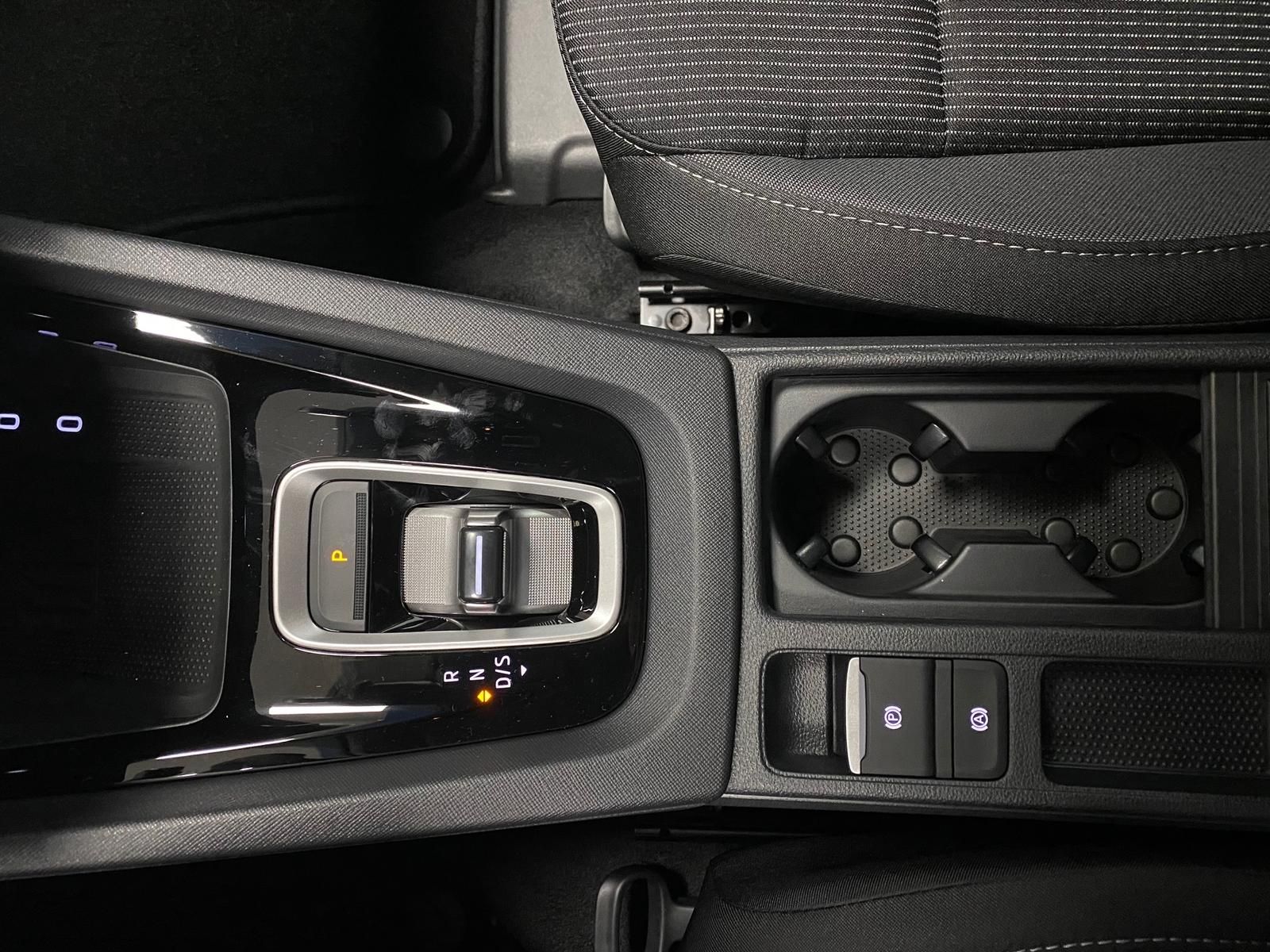 Fahrzeugabbildung SKODA Octavia 1.5 TSI mHEV Selection+ACC+RFK+5J. GARAN