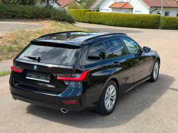 BMW 320 - 11
