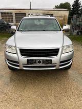Volkswagen VW Touareg V6 Benzin/Flüssiggas Tüv 04.2027 - Volkswagen Touareg aus 2002