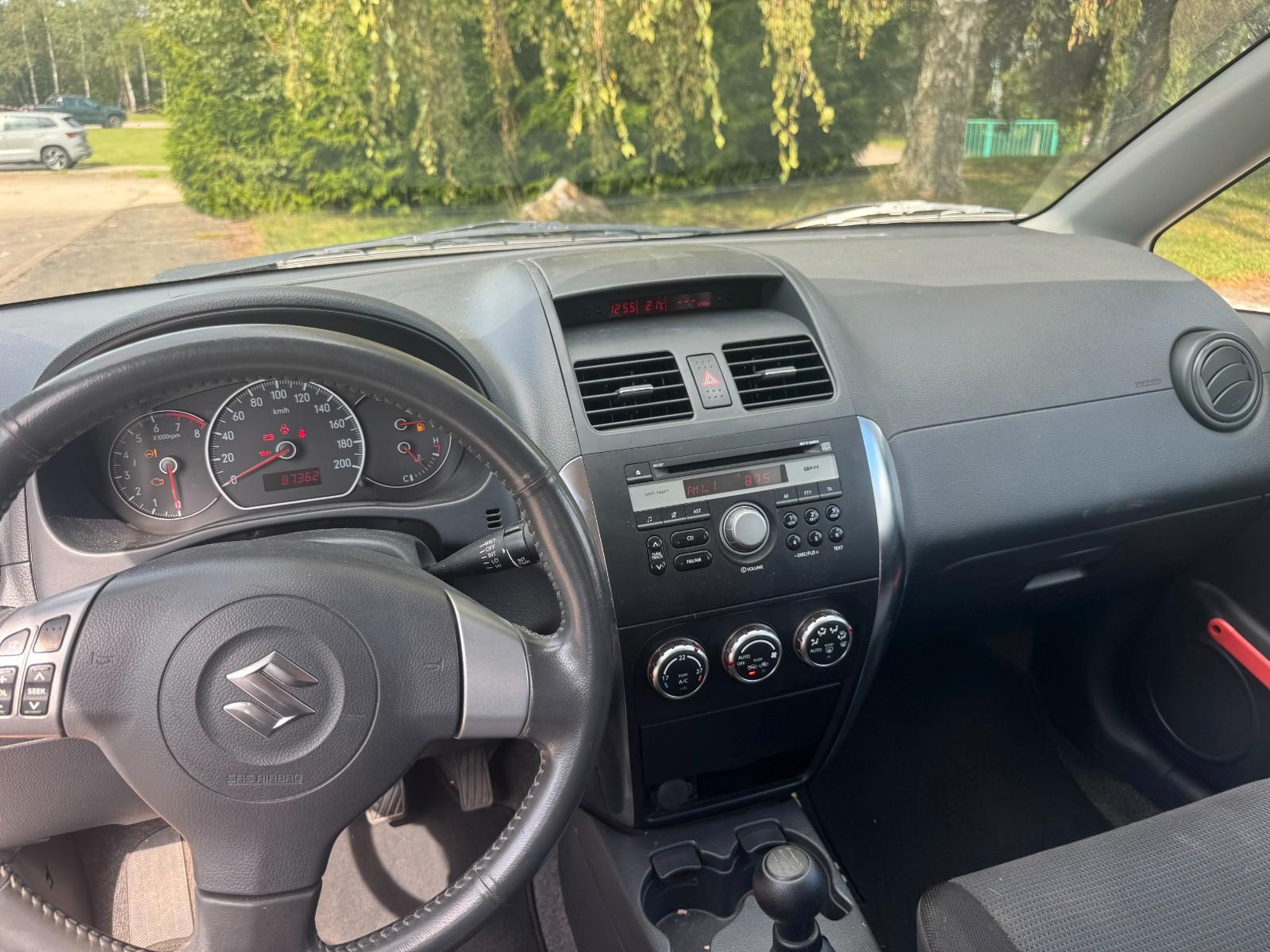 Suzuki SX4 1.6 | 87.362 km | TÜV NEU | 2. Hand |