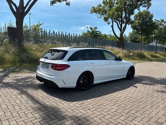 MERCEDES-BENZ Mercedes-Benz C250d T-Modell (S205) AMG C4...