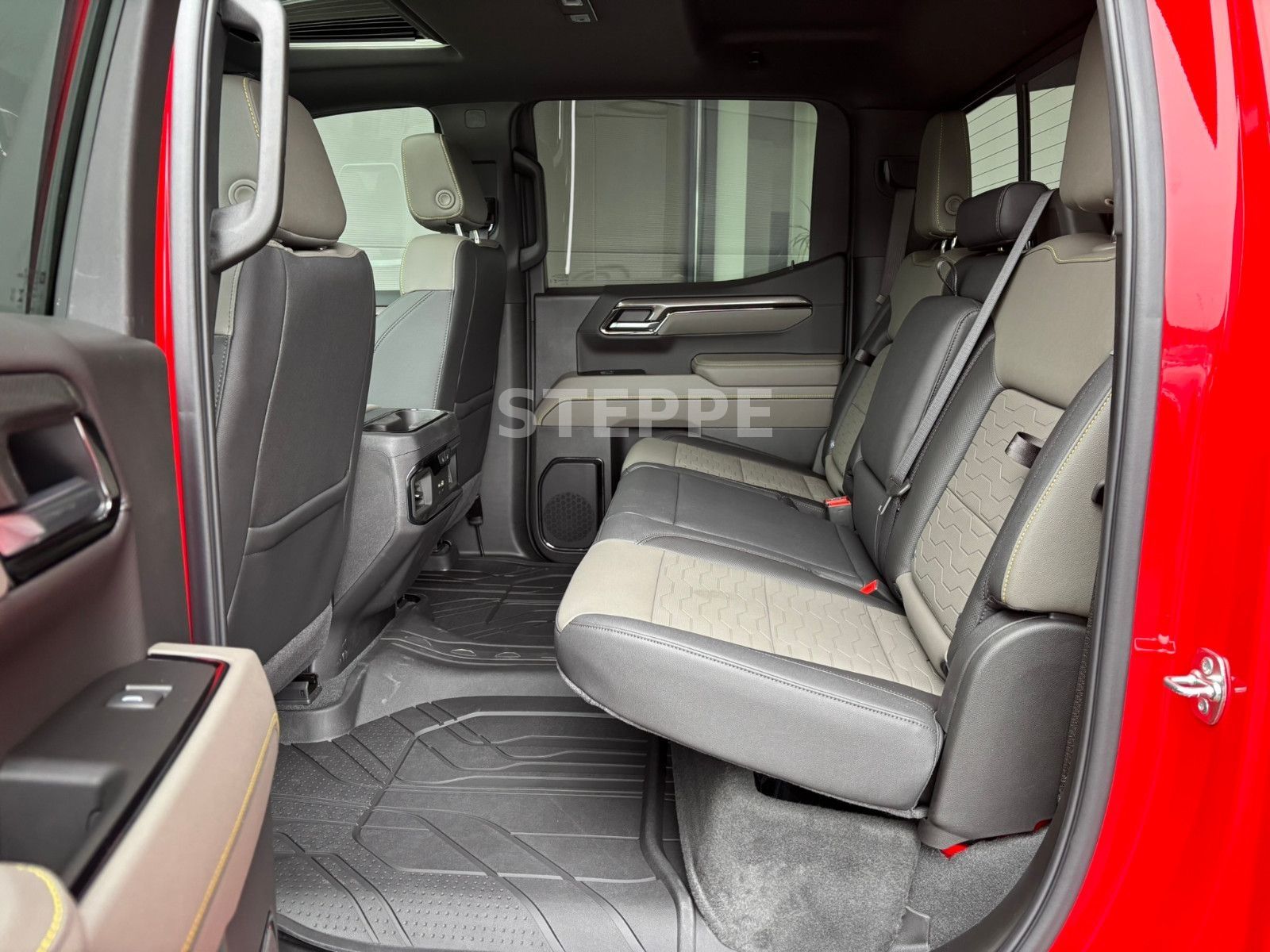 Chevrolet 2025 Silverado ZR2 6,2V8 Crewcab Tech-Pack. AHK