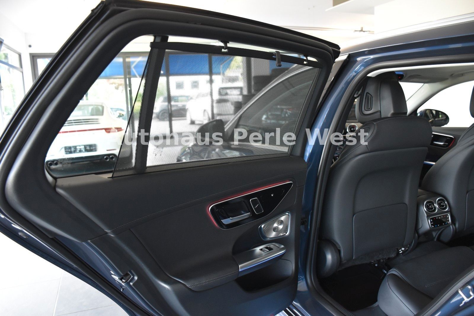 Mercedes-Benz C 300 4Matic T 9G AMG LINE PANO AHK STANDHEIZUNG foto 19