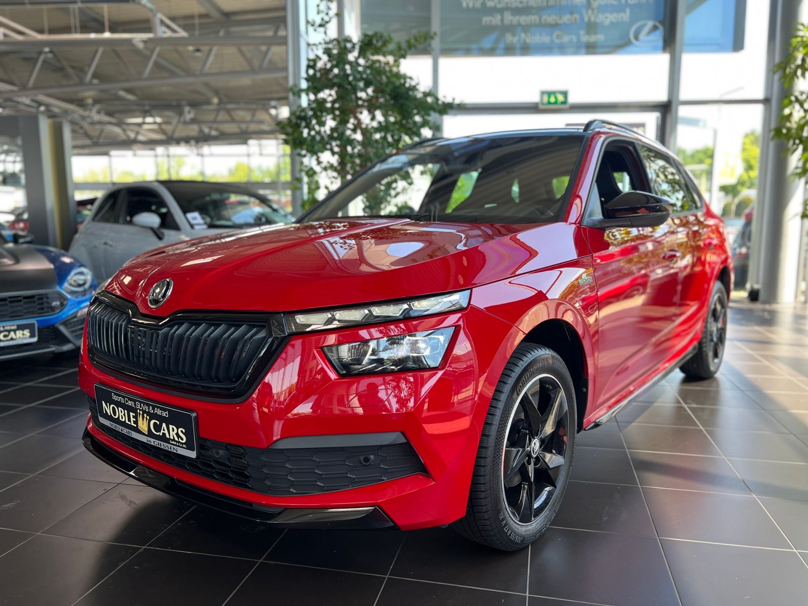 Fahrzeugabbildung SKODA KAMIQ Monte Carlo PANO LED NAV SHZ ALU