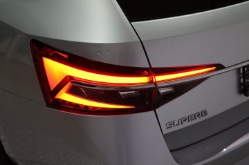 Skoda Superb Combi Style DCC Navi AHK Kamera 360 Grad