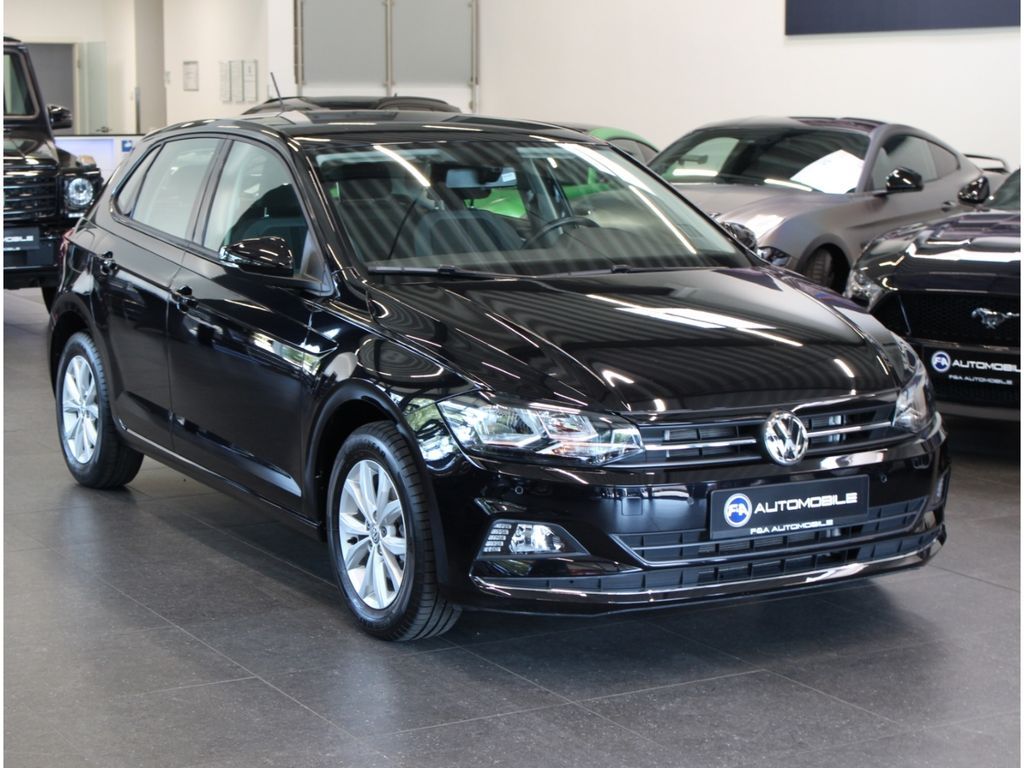 Fahrzeugabbildung Volkswagen Polo VI Highline 1.0 TSI PDC vo&hi+ Sportsitze