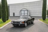 Mercedes-Benz SL 560 - schwarze Mercedes-Benz SL 560