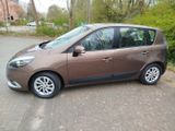 Renault Megane -Scenik1.5 Diesel - Renault Megane mit Diesel-Antrieb: Kleinwagen, 5.5
