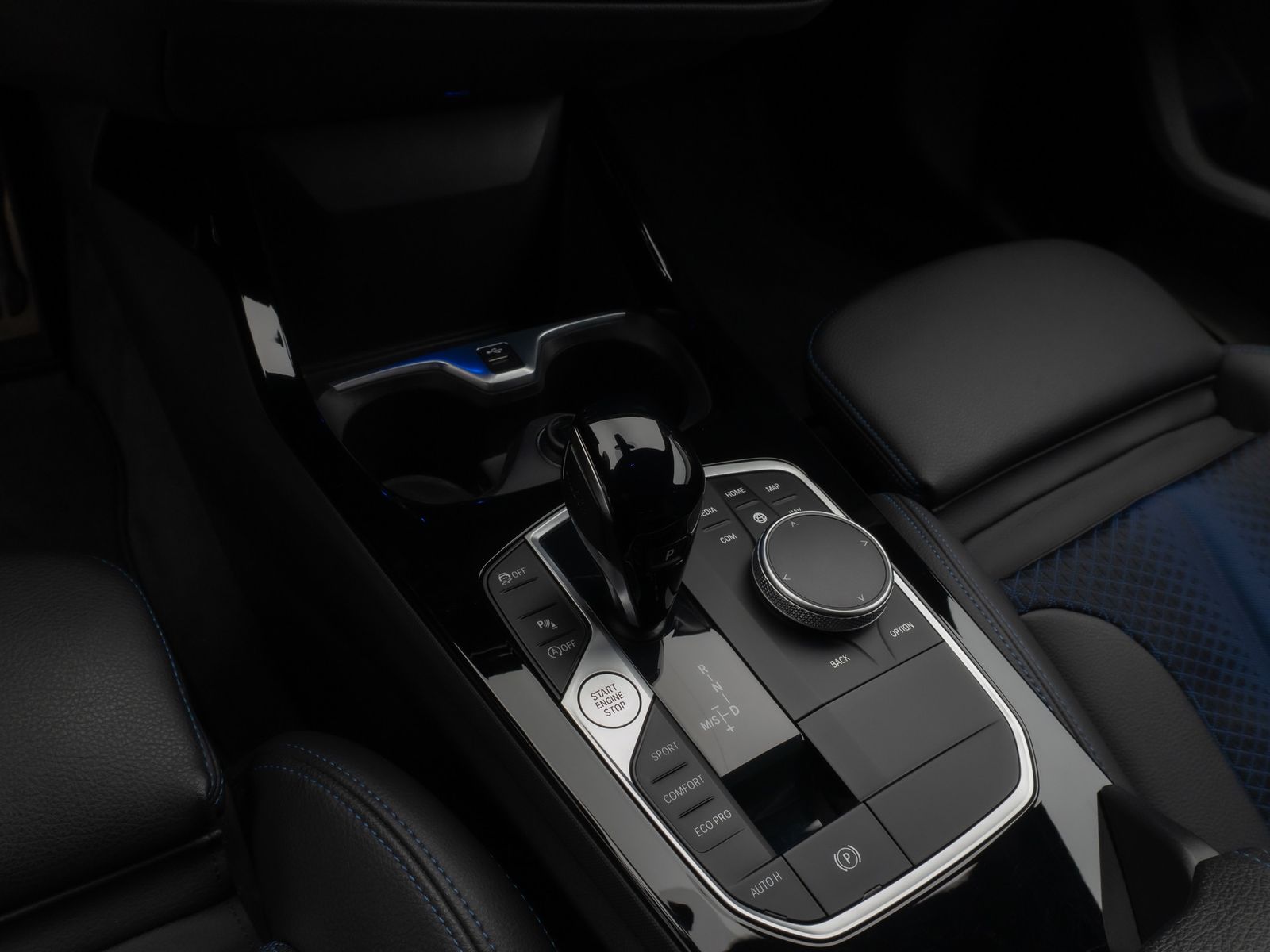 Fahrzeugabbildung BMW 120i M Sport Kamera CockPitPro DAB HiFi Lenkrhzg