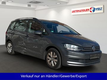 Volkswagen Touran - 3