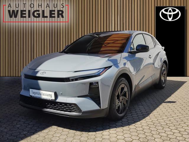 Toyota C-HR+  Teamplayer