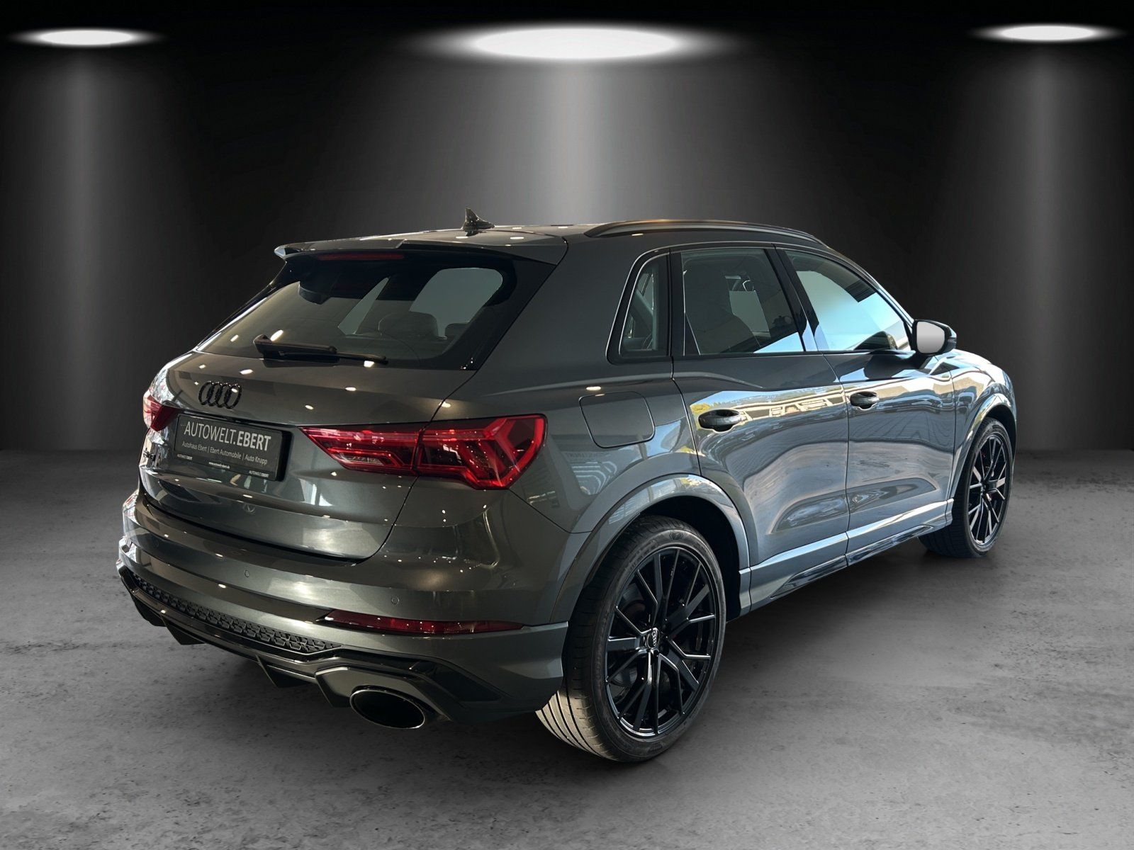 Fahrzeugabbildung Audi Audi RS Q3 quattro