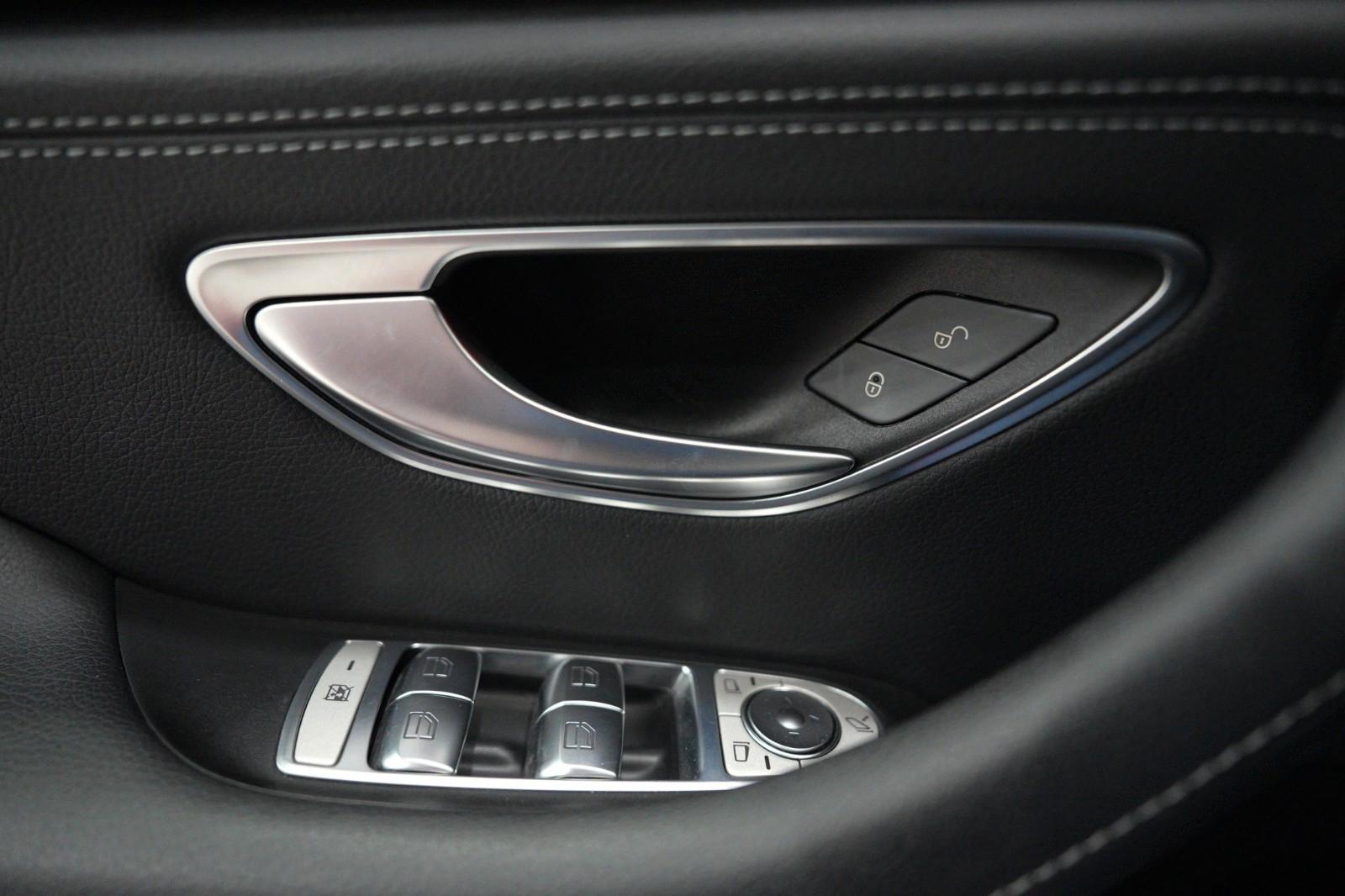 Mercedes-Benz CLS 220 d *AVANTGARDE*LEDER*NAVI*LED*DESIGNO*SHD